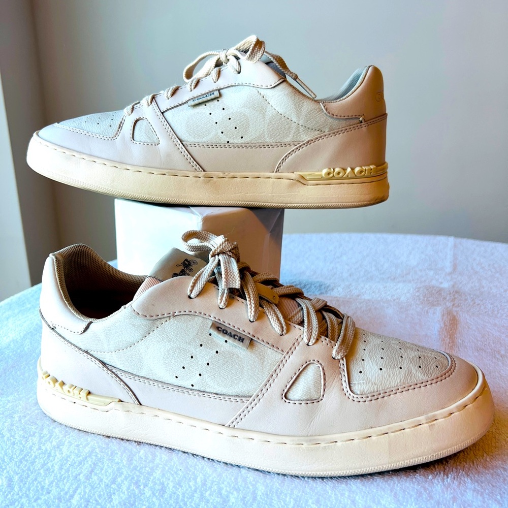 COACH: Clip Court Low Top Sneaker In Signature Leather